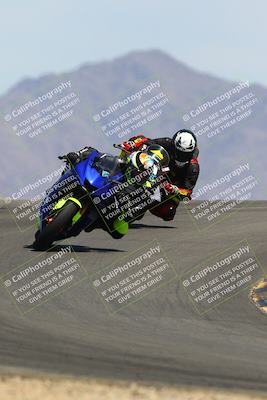 media/Apr-15-2022-Apex Assassins (Fri) [[9fb2e50610]]/Trackday Level 1/Session 5/Turn 12/